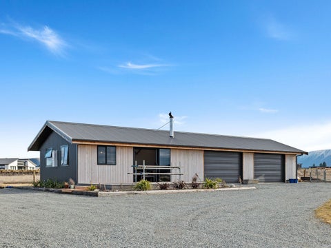 9 Tussock Crescent, Twizel