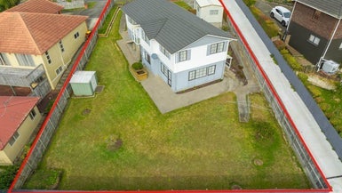 142 Oaktree Avenue, Browns Bay, Auckland