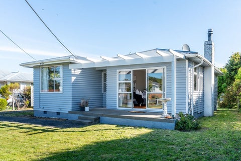 24 Diamond Street, Carterton
