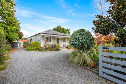 5 Alexis Greer Lane, Carterton