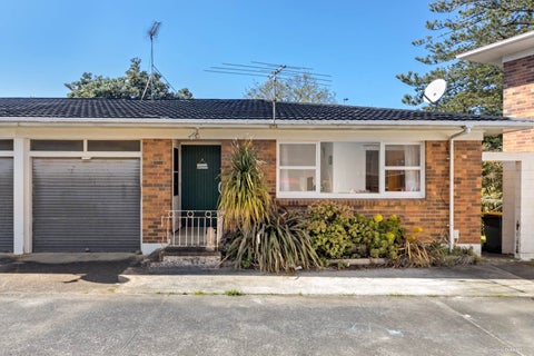 6/162 Onewa Road, Northcote, Auckland
