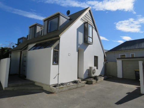 2/125 Champion Street, Edgeware, Christchurch