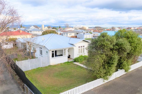 32 Tennyson Street, Dannevirke