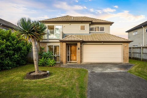 15 Bordeaux Parade, Te Atatu South, Auckland