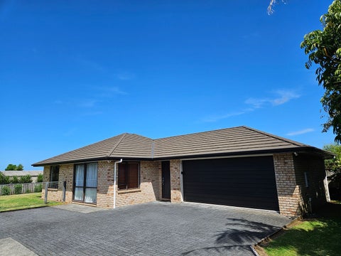 12B Lake Ora Road, Kamo, Whangarei