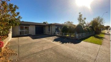 302 Willowpark Road North, Hastings, Hastings