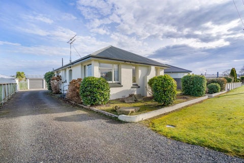 136 MacKenzie Street, Winton, Winton