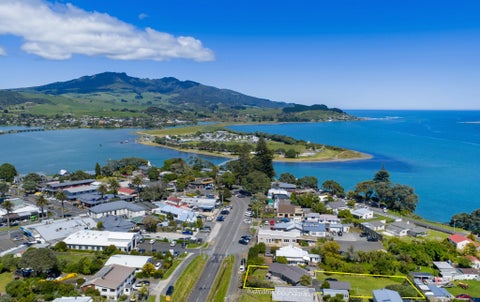 20 Wallis Street, Raglan, Raglan