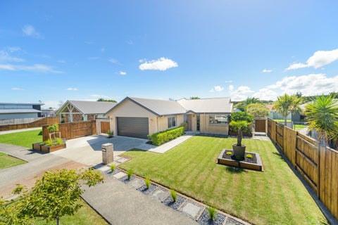 7 Walnut Grove, Kelvin Grove, Palmerston North