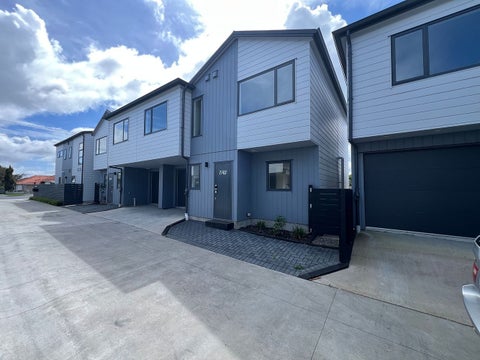 6/43 Clevedon Road, Papakura, Papakura