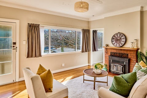 7 Ames Street, Paekakariki