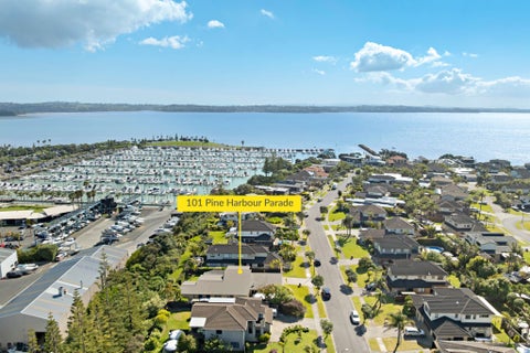 101 Pine Harbour Parade, Beachlands, Auckland