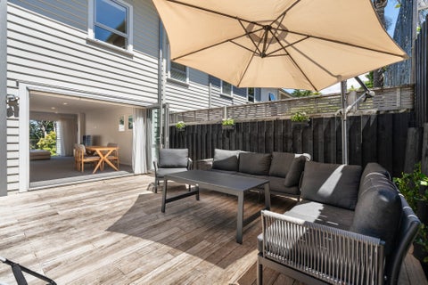 5/13 Kaihu Street, Northcote, Auckland