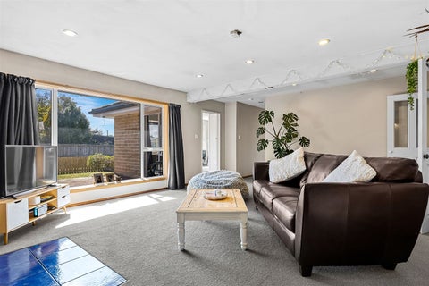 122 Aorangi Road, Bryndwr, Christchurch