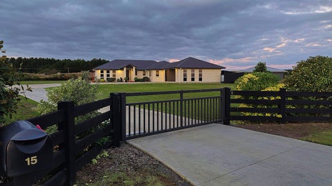 15 Carex Grove, Foxton Beach, Foxton