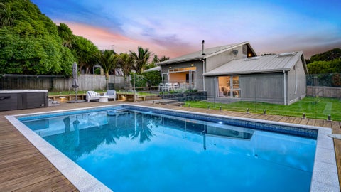 5 Foothills Lane, Glen Eden, Auckland
