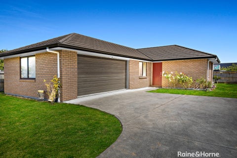 21 Cambridge Road, Martinborough