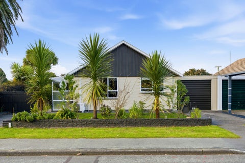 2/2 Lomax Place, Islington, Christchurch