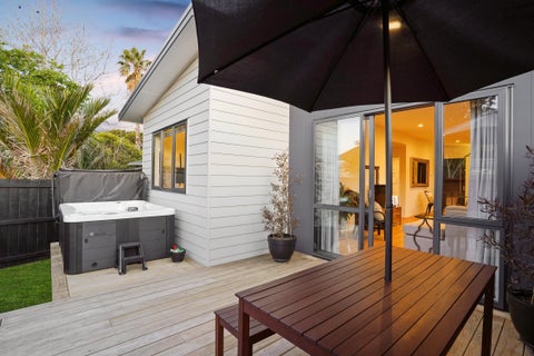 10 Toatoa Place, Mangere Bridge, Auckland