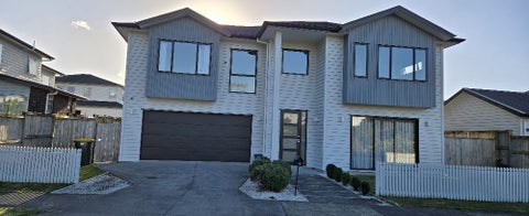 13 Johns Creek Crescent, Silverdale, Silverdale