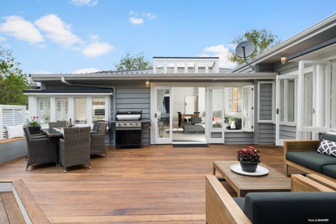 2B Pounamu Avenue, Greenhithe, Auckland