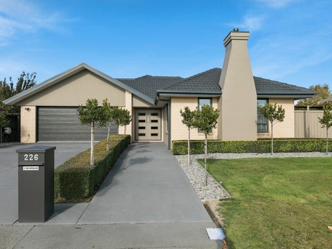 226 Southfield Drive, Lincoln, Lincoln