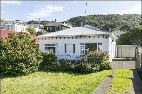 30 The Parade, Island Bay, Wellington