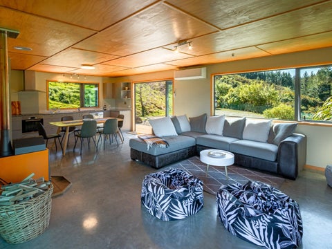 257 Riwaka-Sandy Bay Road, Takaka Hill