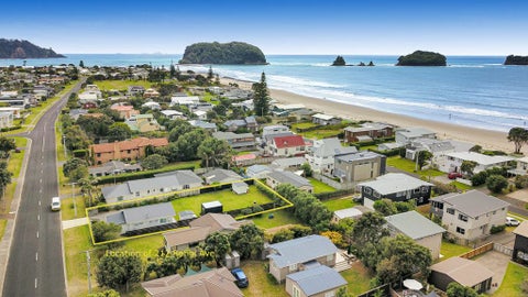 212 Rangi Avenue, Whangamata