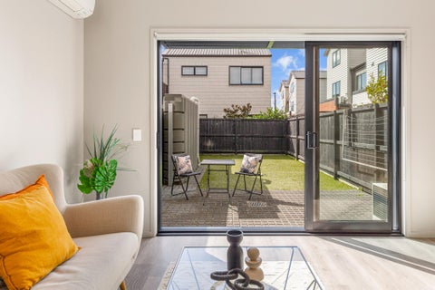 1 Kerewhenua Crescent, Hobsonville, Auckland