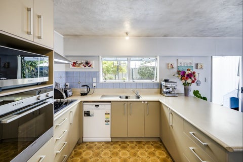13 Clement Place, Greenmeadows, Napier