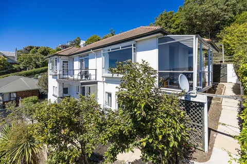 42 Easther Crescent, Kew, Dunedin