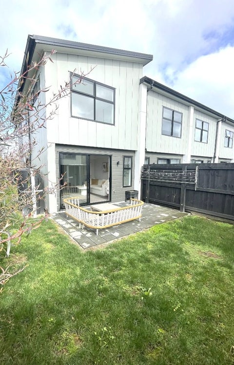 9/66 Metcalfe Road, Ranui, Auckland