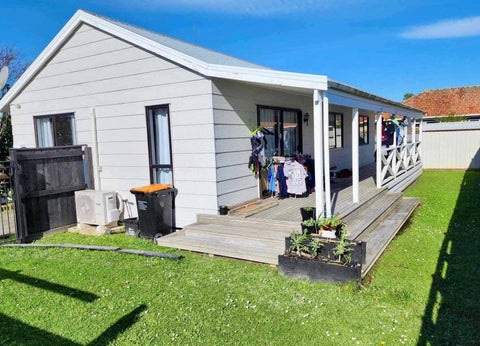 3B Athena Grove, Highbury, Palmerston North