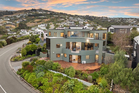 72 Glenstrae Road, Redcliffs, Christchurch
