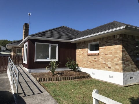 22 Coles Crescent, Papakura, Papakura