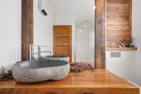 92 Dunns Avenue, The Pines Beach, The Pines Beach