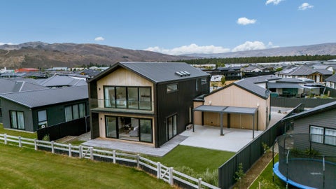 13 Quigley Crescent, Cromwell, Cromwell
