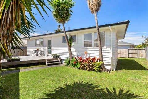 2/260 Birkdale Road, Birkdale, Auckland