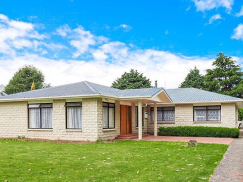 15 Windsor Street, Dannevirke
