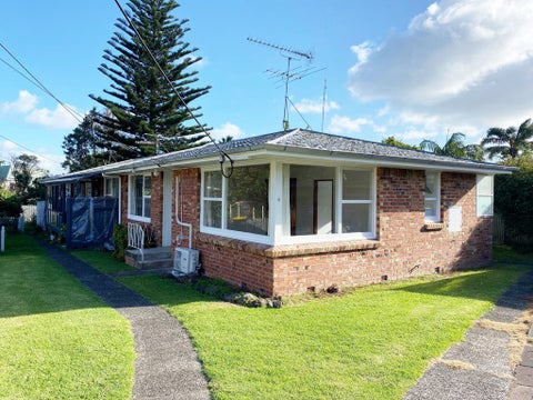1/3 Alma Road, Milford, Auckland
