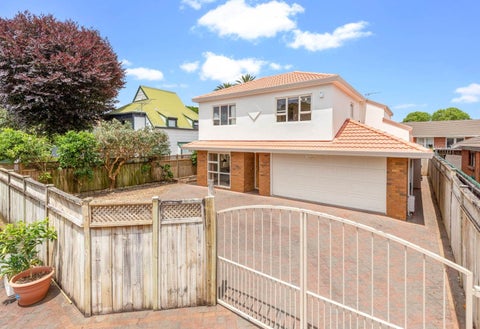 32A Rangiatea Road, Epsom, Auckland