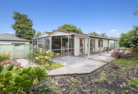 37 Takapu Street, Henderson, Auckland