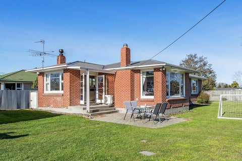 56 North Terrace, Darfield, Darfield