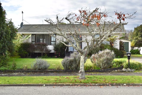 30 Oriwa Crescent, Otaki