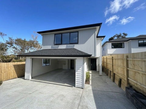 8B Lynn Road, Bayview, Auckland