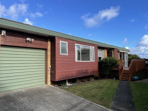 19C Fenton Street, Papatoetoe, Auckland