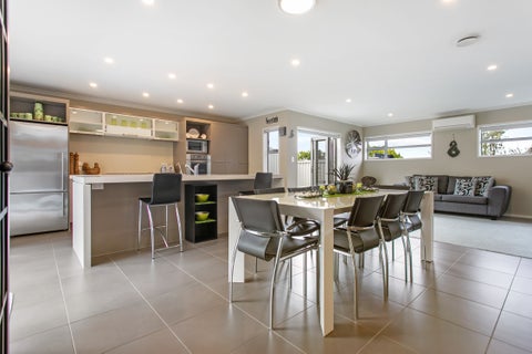 25A Putini Road, Mangere Bridge, Auckland