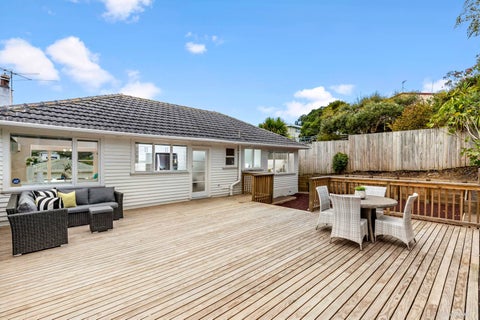 1/6 Neal Avenue, Glenfield, Auckland