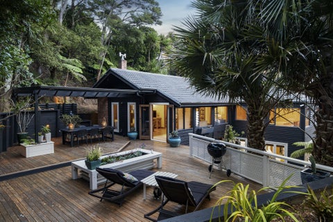27 Scenic Drive, Titirangi, Auckland